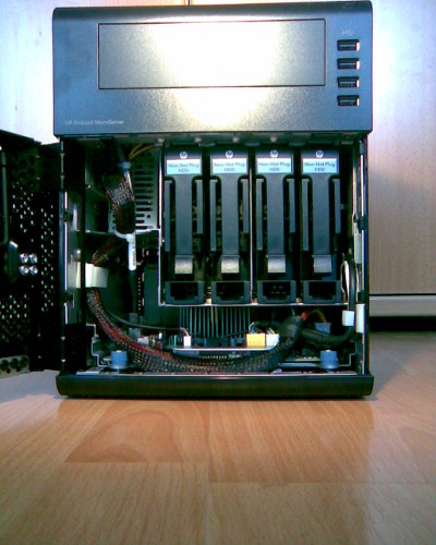 HP Microserver N40L 08
